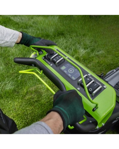 Купить аккумуляторную газонокосилкау Greenworks LM221S 82В (профессиональная серия 82V, 3 мотора DigiPro 4,0 кВт,) БЕЗ АКБ и ЗУ (2519407)